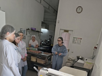 У СВІТІ СУЧАСНОГО ВИРОБНИЦТВА: ПРАКТИЧНІ УРОКИ ДЛЯ СТУДЕНТІВ