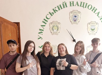 «ПІЗНАЙ СВІЙ УНІВЕРСИТЕТ» – ЯК ПЕРШОКУРСНИКИ ДОСЛІДЖУВАЛИ УНУ